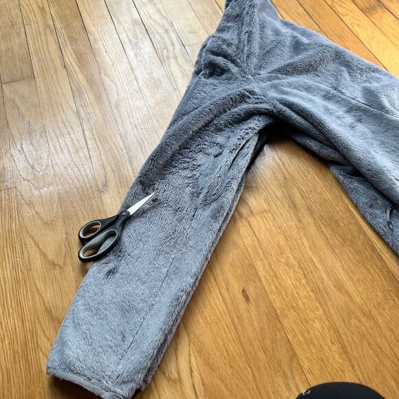 The North Face Size S Gray Osito Fleece Jacket - Picture 16 of 16